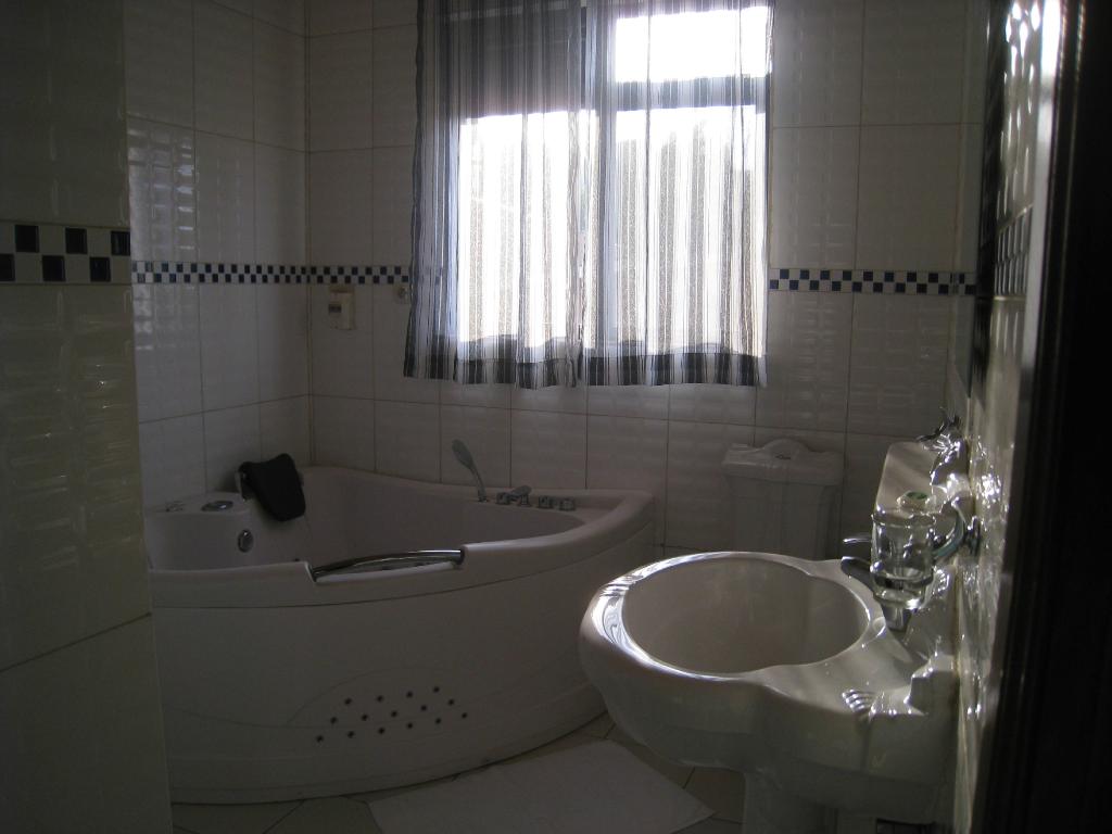 Executive suite 3