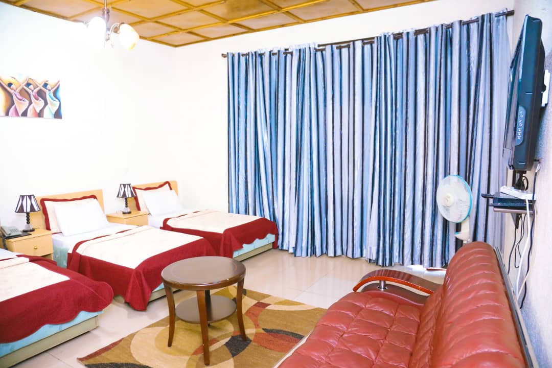 Triple room